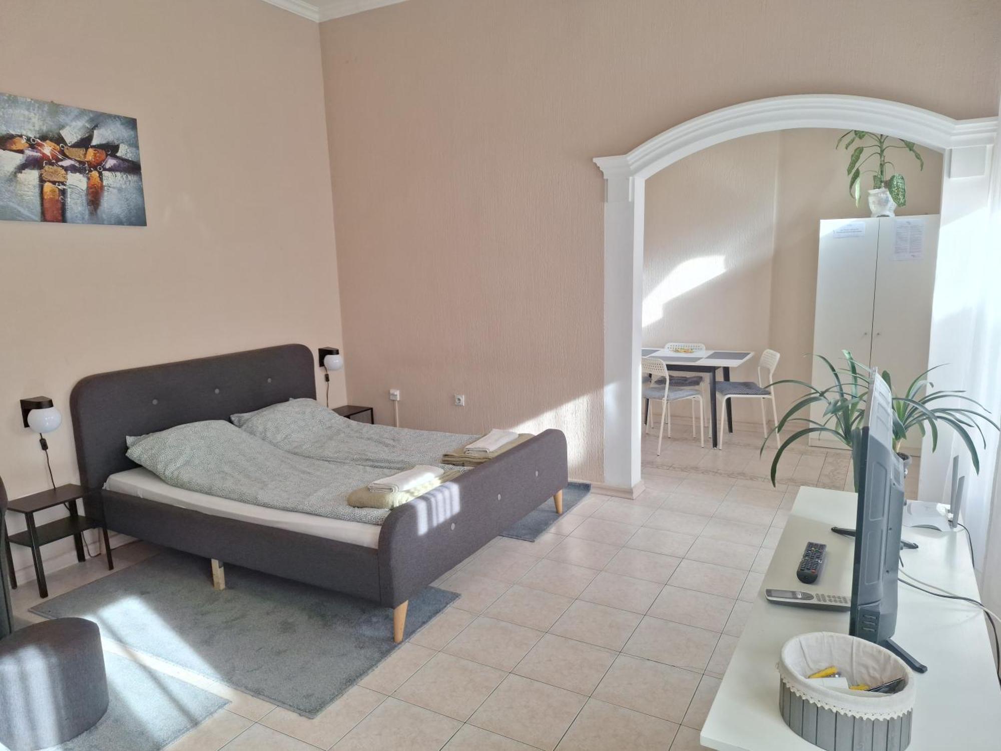 Mainstreet Apartman Суботиця Екстер'єр фото