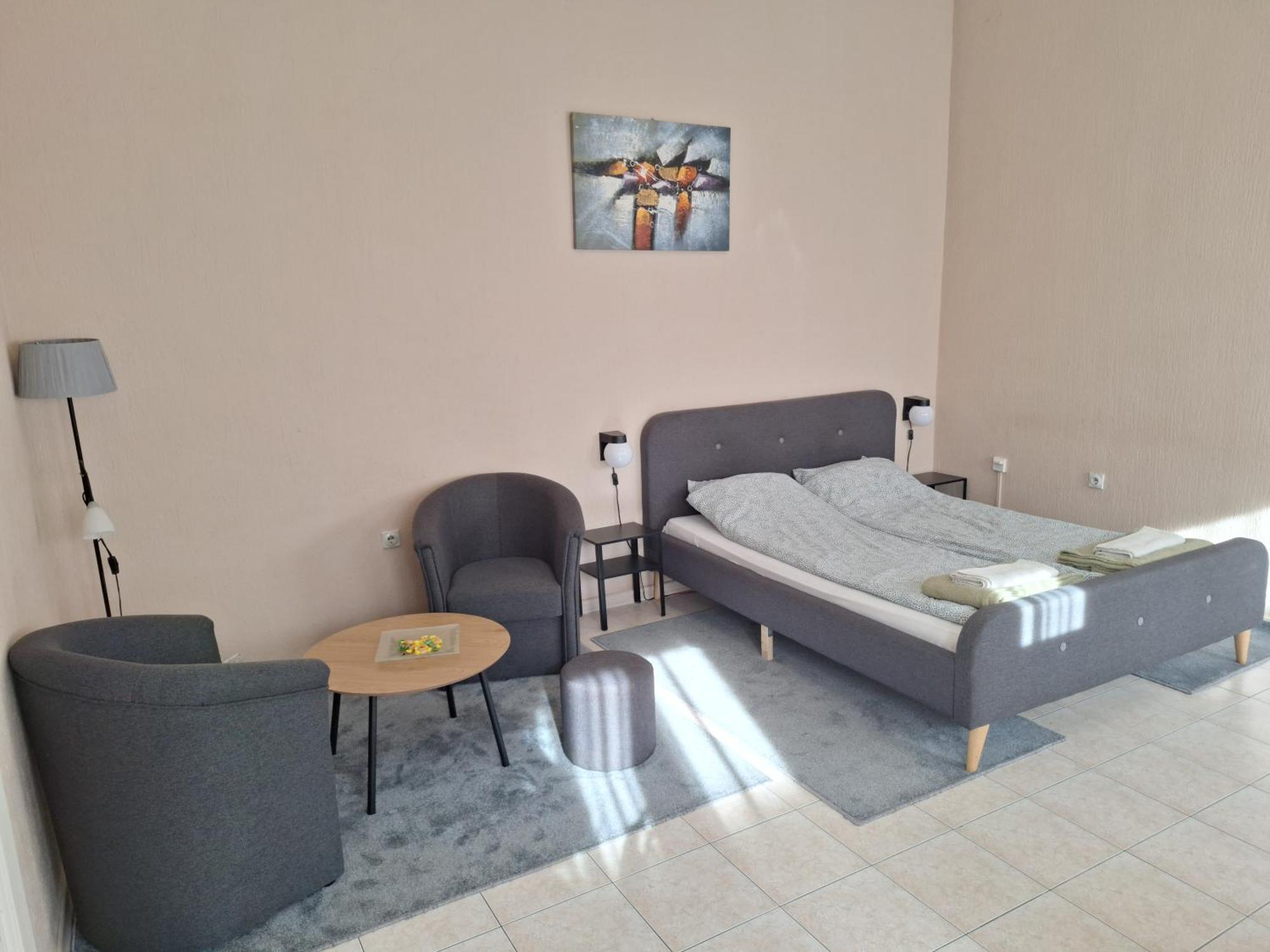 Mainstreet Apartman Суботиця Екстер'єр фото